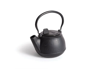 Campfire Pre Seasoned Cast Iron Kettle 2.0 Qt