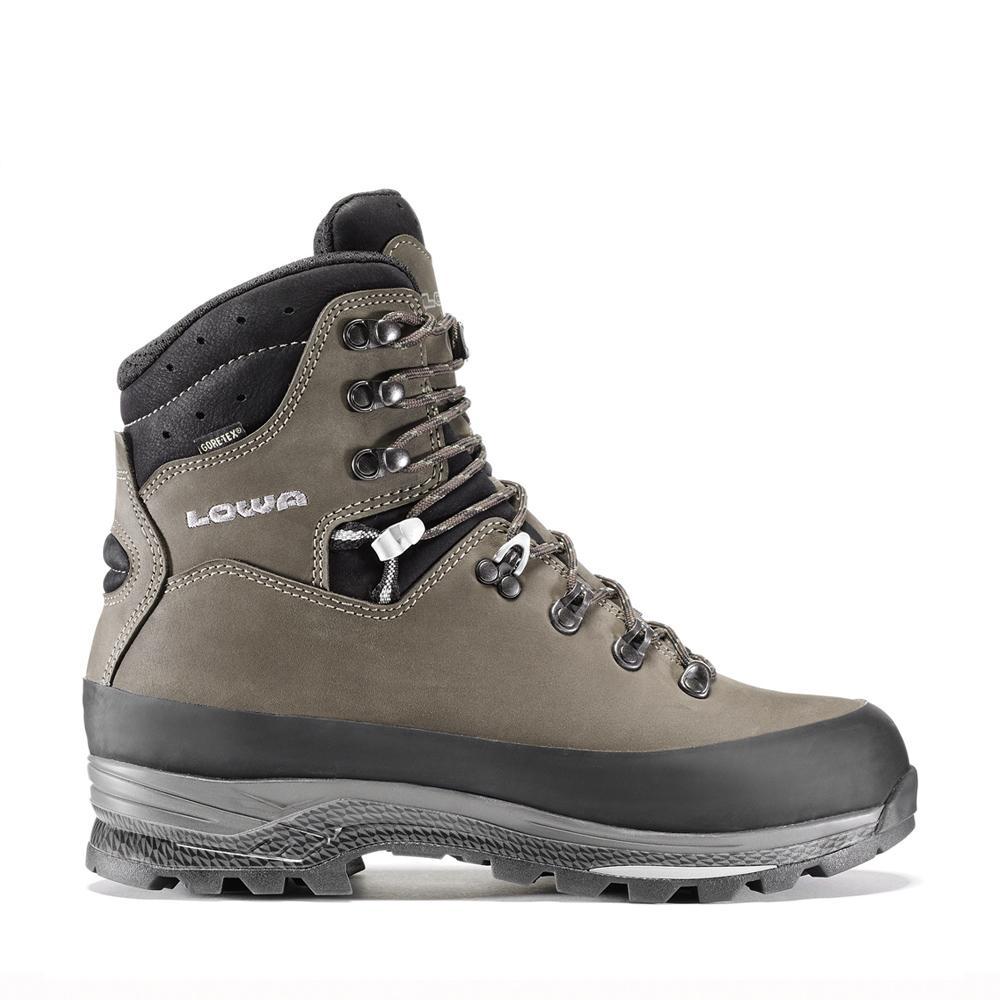 lowa wide boots